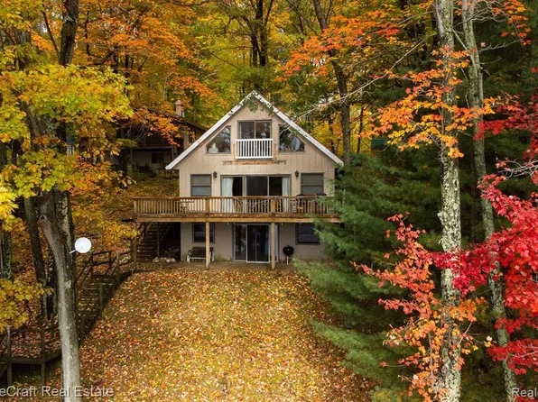 6387 N Larson Rd, Fountain, MI 49410