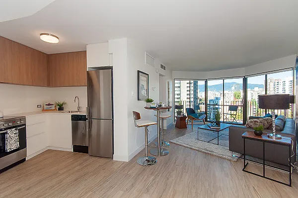 1011 Beach Ave #1601 photo 1