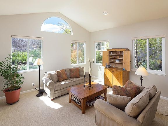 5th image of 4205 Mepham Ct