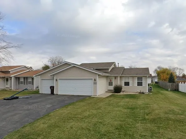 14069 Windy Trl, Roscoe, IL 61080