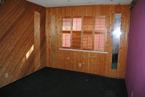 2nd image of 4800 Monument Dr