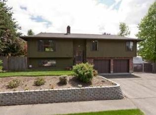 9516 SW Alsea Dr, Tualatin, OR 97062
