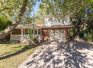 1005 Bouffard Rd, Lasalle, ON N9J 1G8