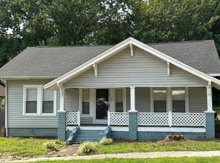 581 E Court St, Marion, NC 28752