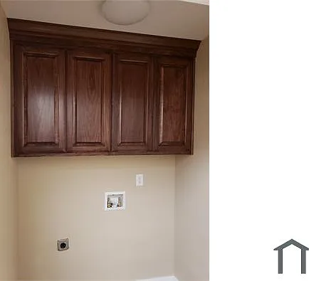 709 Eleanor St — Photo 5