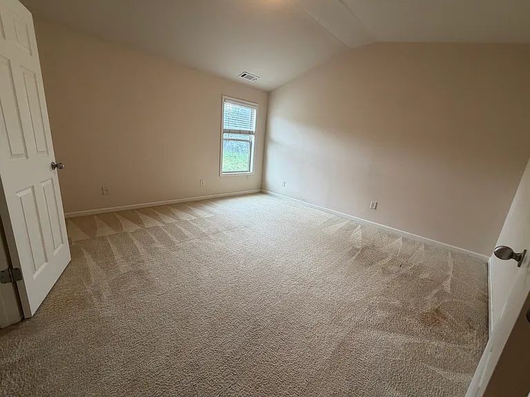 104 Thorncrest Ct — Photo 15