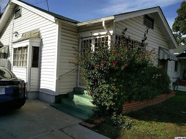 719 Hope Ct — Photo 11