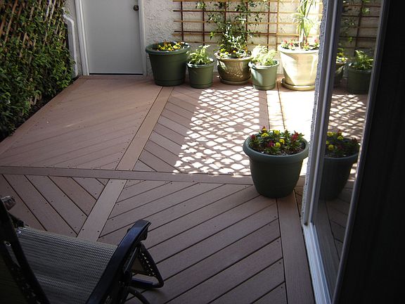 Composite deck