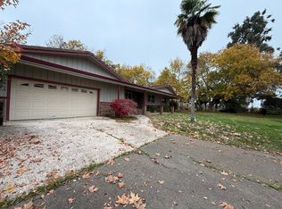 10500 Tavernor Rd, Wilton, CA 95693