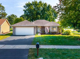 1334 Haverhill Cir, Naperville, IL 60563