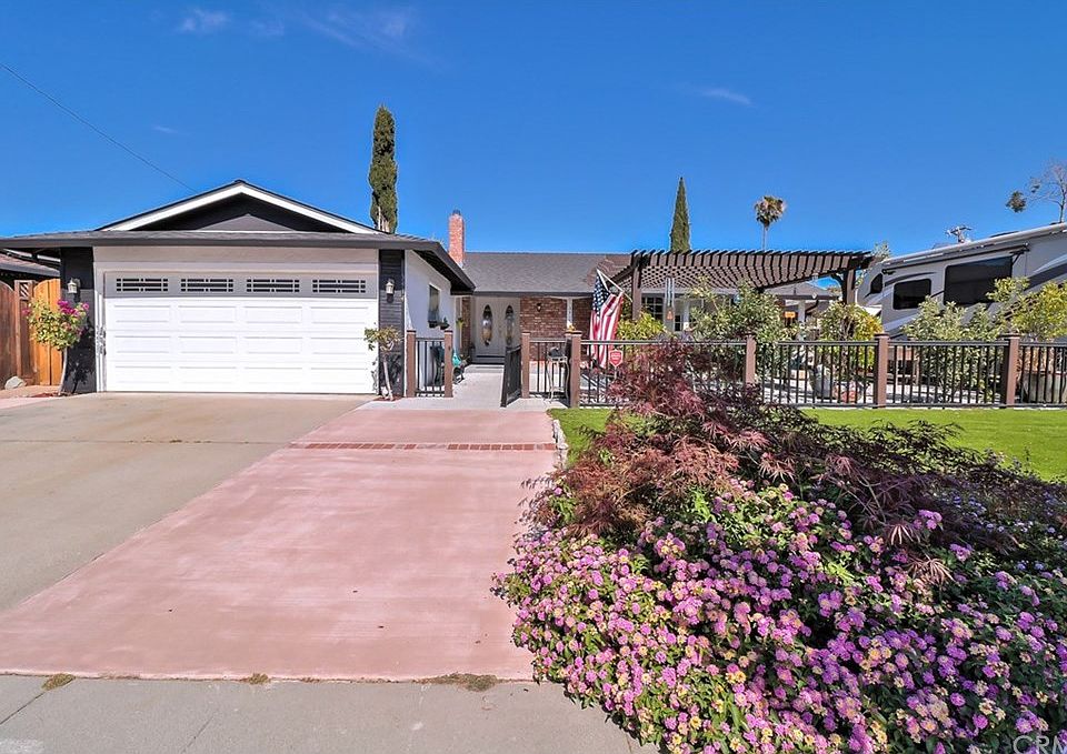 1st image of 3414 Fawn Dr