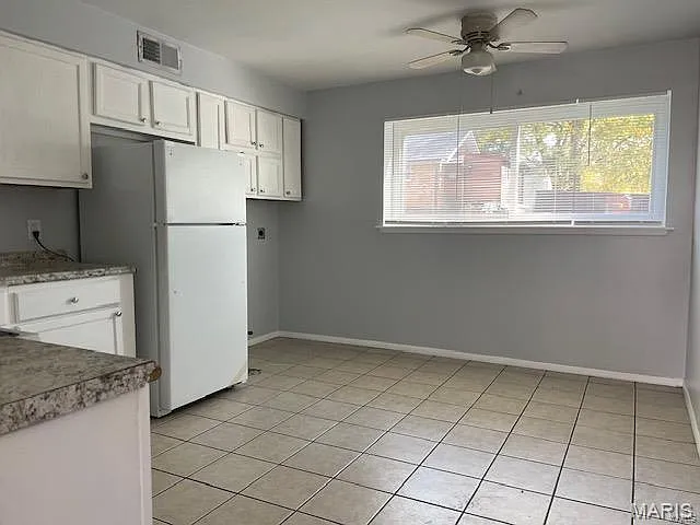 2 bed, 900 sqft, $995 — Photo 4