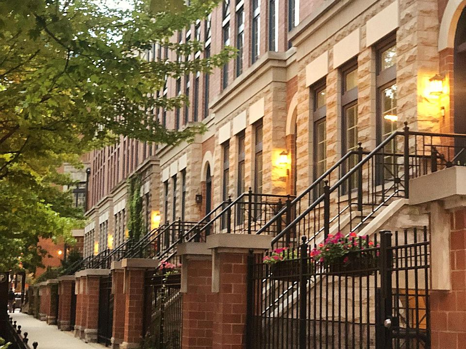 1st image of 361 W Superior St #10B