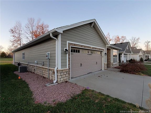 5th image of 1632 Pine Valley Way