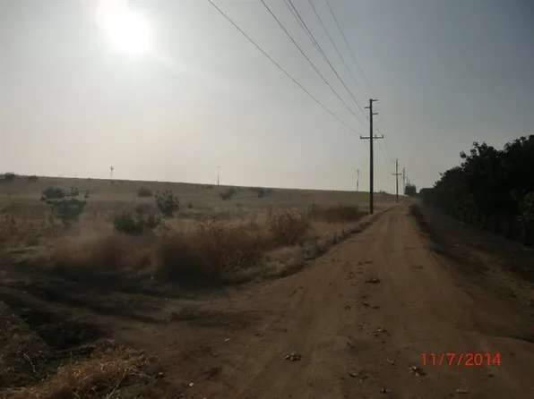 Ave 72, Terra Bella, CA 93270