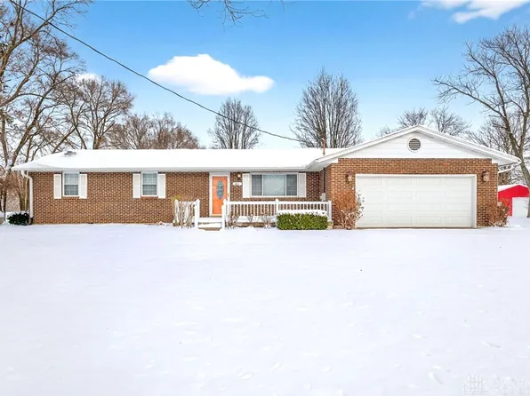 401 Chamberlain Rd, Carlisle, OH 45005