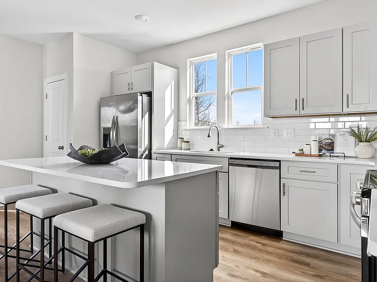 Bellhaven Townhomes — Photo 18