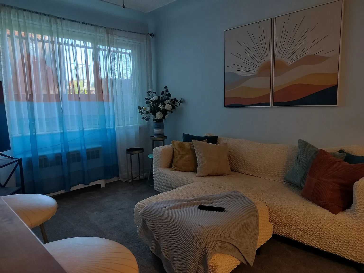 2 bed, 614 sqft, $1,600 — Photo 3