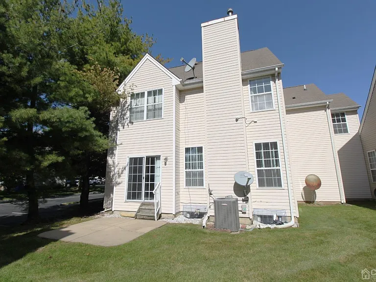 27 Pin Oak Dr — Photo 25