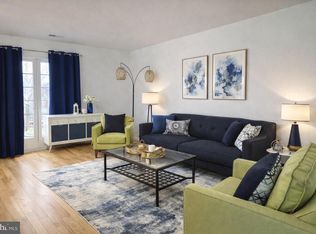 18310 Feathertree Way APT 101, Montgomery Village, MD 20886