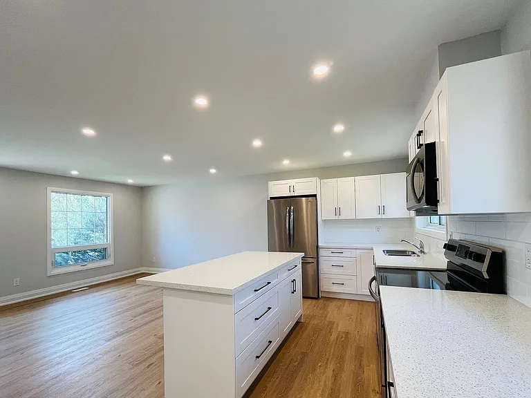 26 Oren Blvd #MAIN — Photo 14