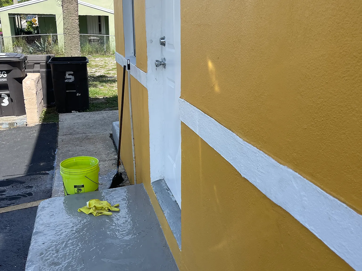 2 bed, 3900 sqft, $1,600 — Photo 3