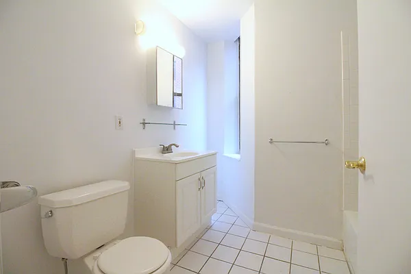 Rented by Corcoran | media 6