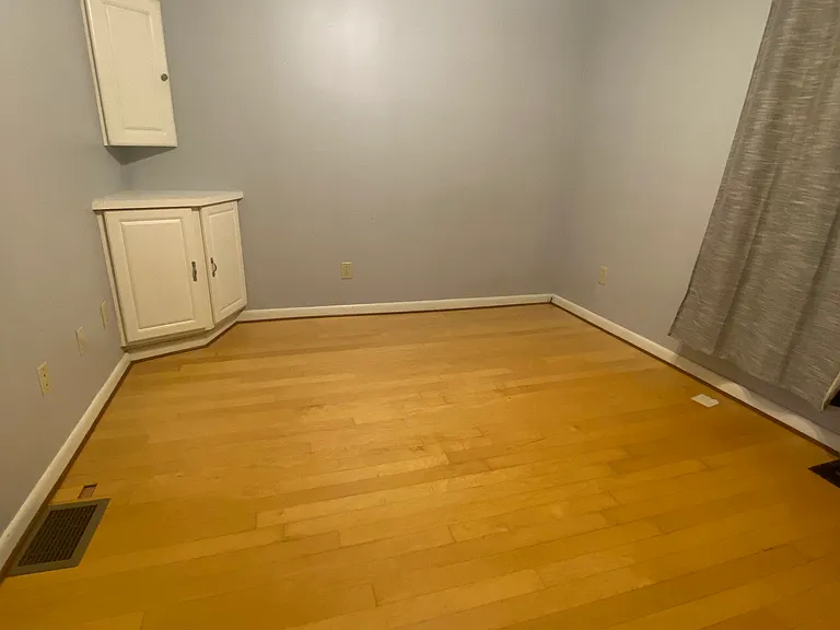 950 Lemoyne Ave #950 — Photo 7
