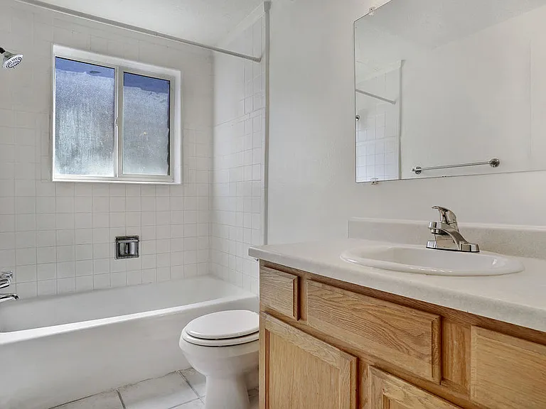 2x1 Bathroom