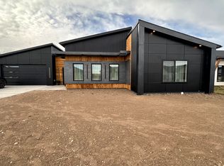1285 Granite Ln, Sheridan, WY 82801