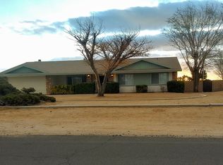 13950 Chogan Rd, Apple Valley, CA 92307