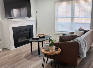 209 W Jefferson St #17, Winterset, IA 50273