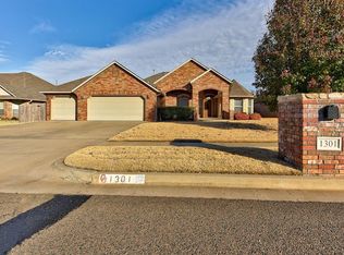 1301 Sawgrass Dr, Norman, OK 73072