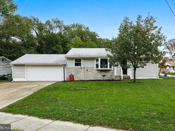 202 Rule Ct, Glassboro, NJ 08028