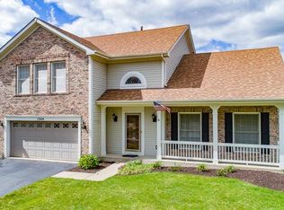 1344 Waterside Dr, Bolingbrook, IL 60490