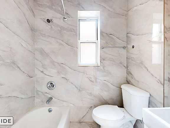 4th image of 61 E 66th St #6R