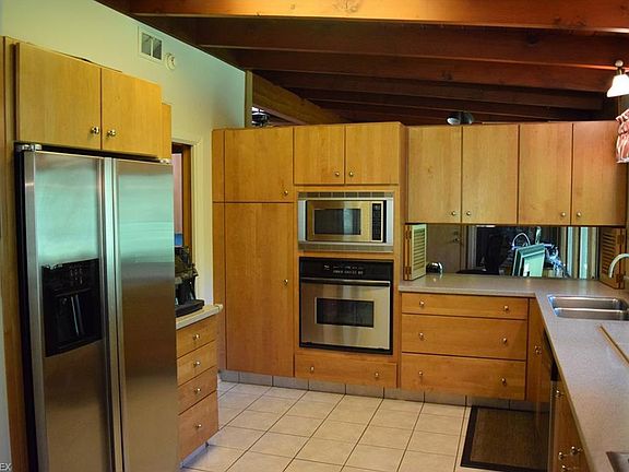 3rd image of 3013 Logan Way