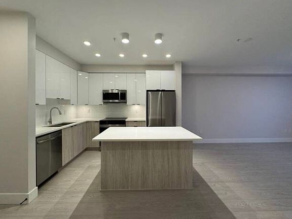 2nd image of 11655 Fraser St #314