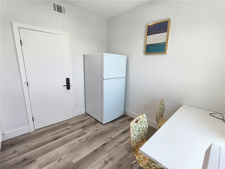 3020 S Normandie Ave — Photo 19