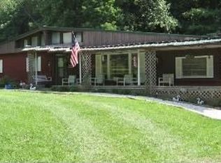 1360 Martins Creek Rd, Erwin, TN 37650