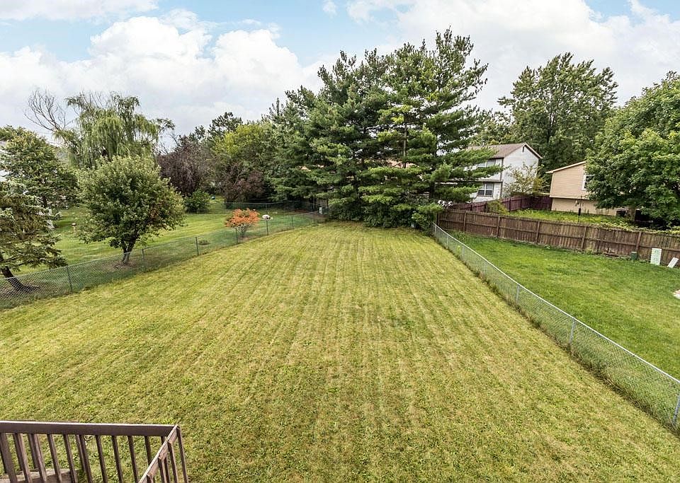 2nd image of 6933 Endsleigh Dr