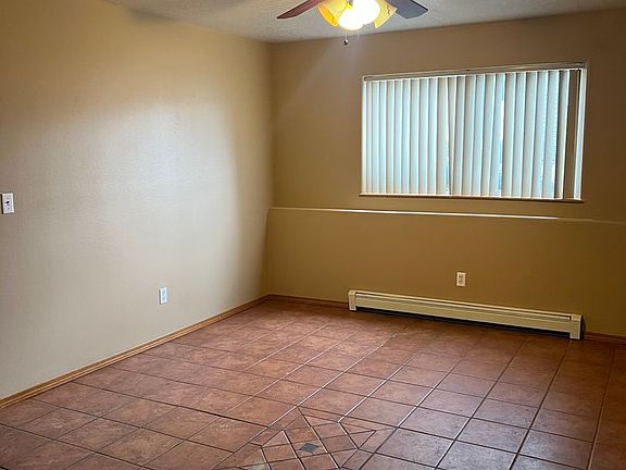 3rd image of 2415 Leo Ave APT C