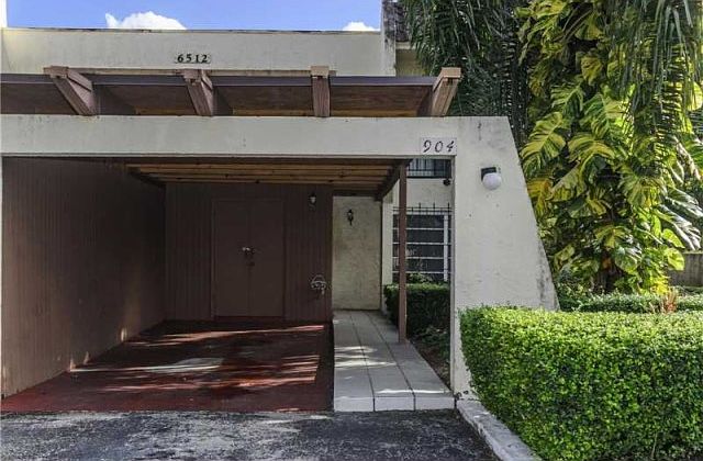 1st image of 6512 Kendale Lakes Dr APT 904