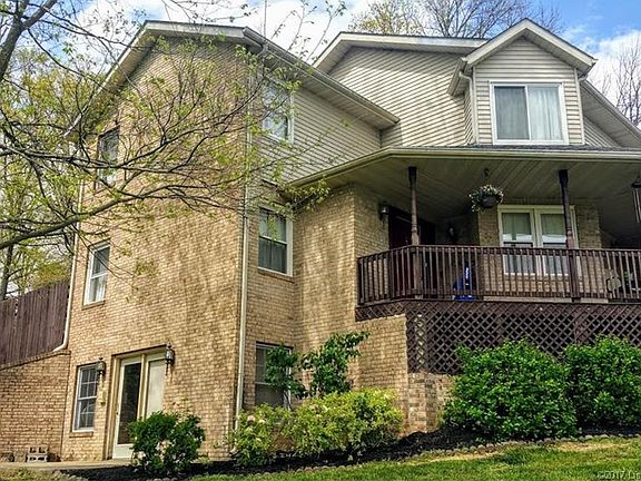 3rd image of 304 W Wendy Ln