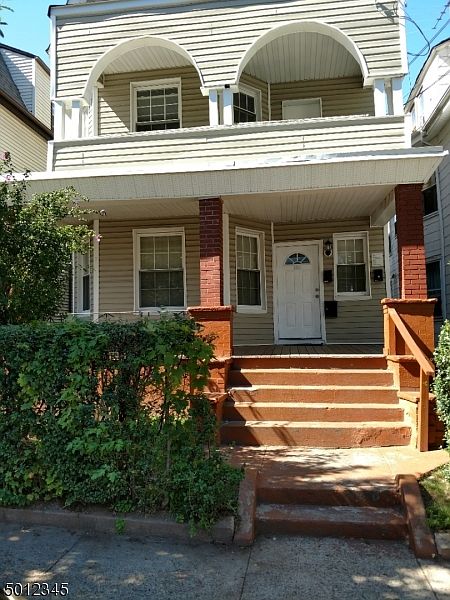 1st image of 138 N 12th St #2