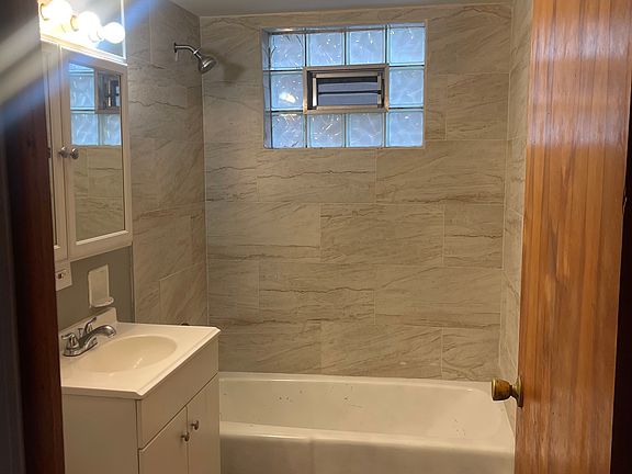 3rd image of 12716 Winchester Ave APT 2W