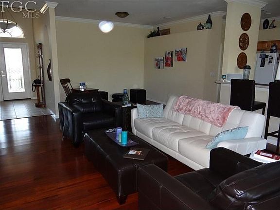 3rd image of 25809 Pebblecreek Dr