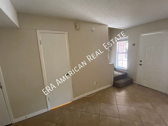 2nd image of 17 Moriarty St #5