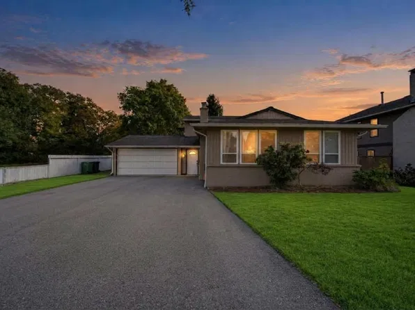 10180 Cornerbrook Cres, Richmond, BC V7E 4H4