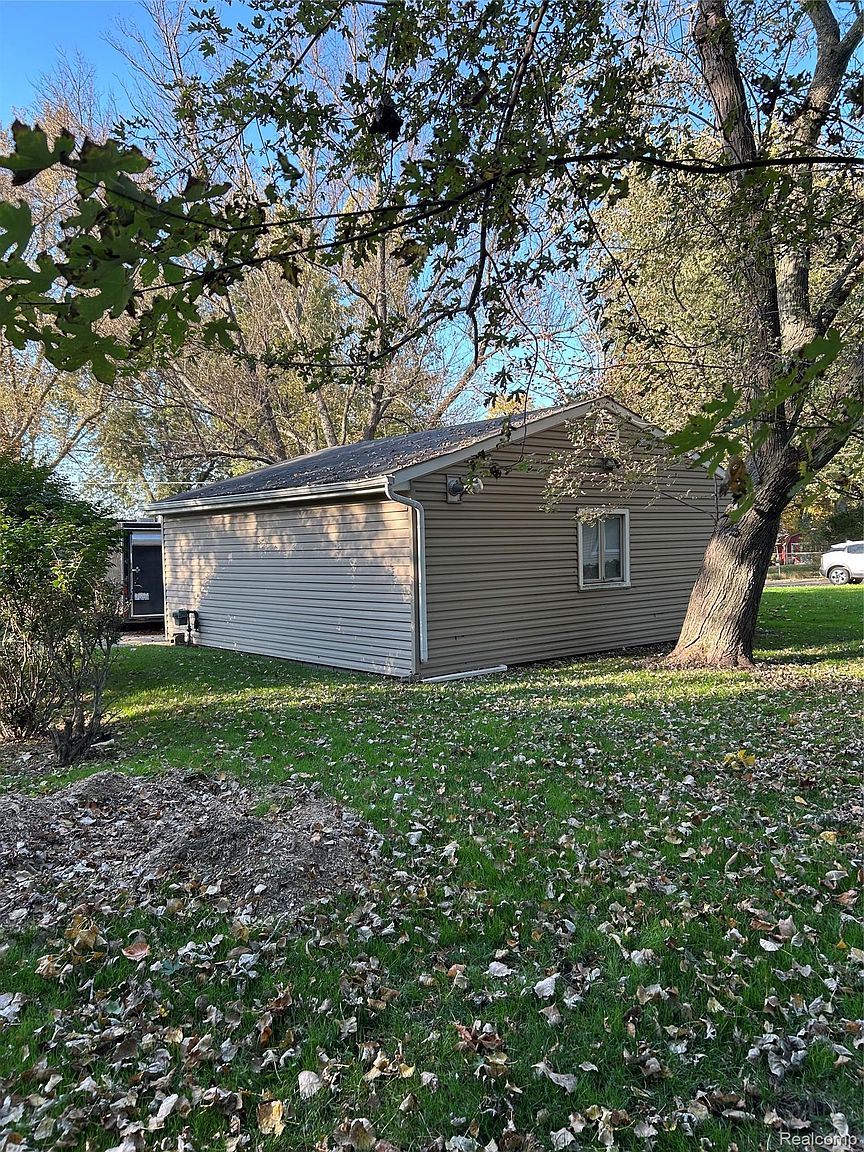 610 Cranbourne St, photo 4